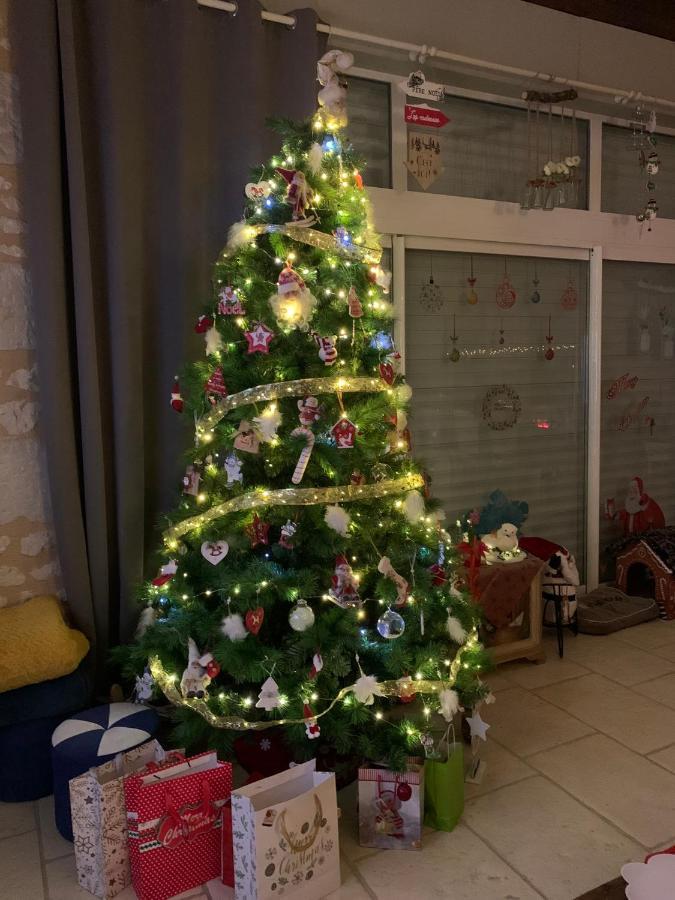 Ecole De Mathuna De Marigny Brizay Zewnętrze zdjęcie